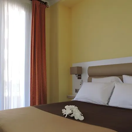 Regina Hotel