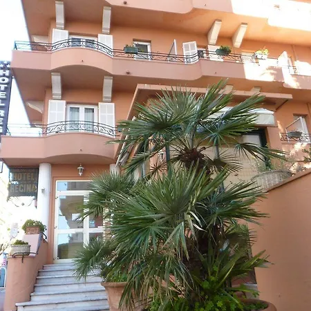 Hotel Regina 3*